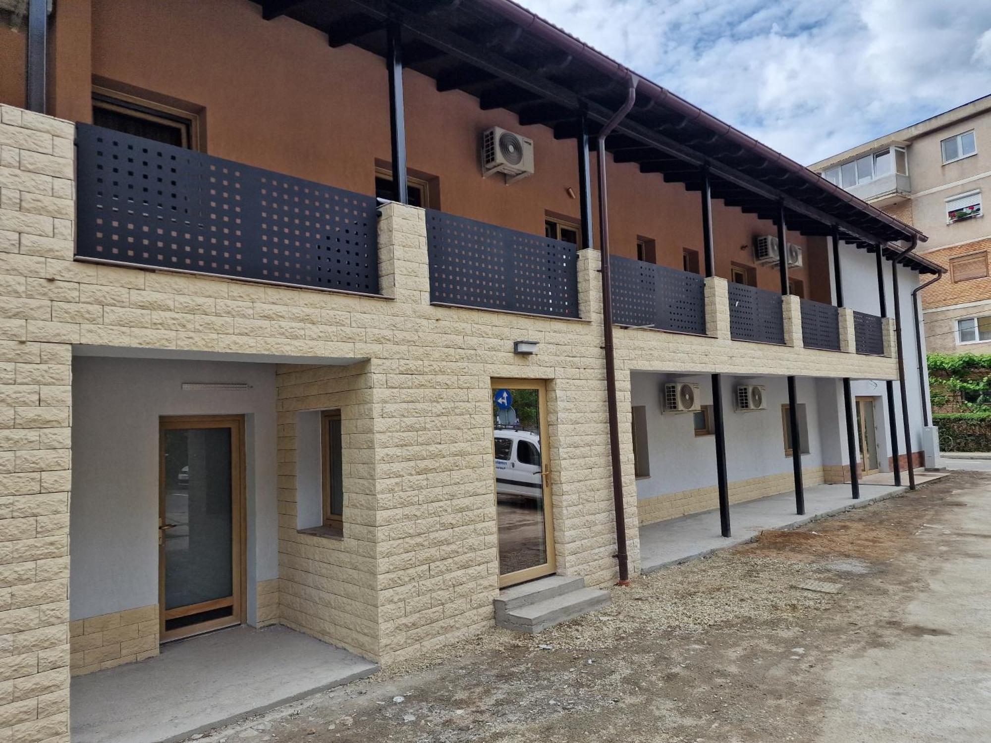 Hotel Colt De Rai Resita Exterior foto