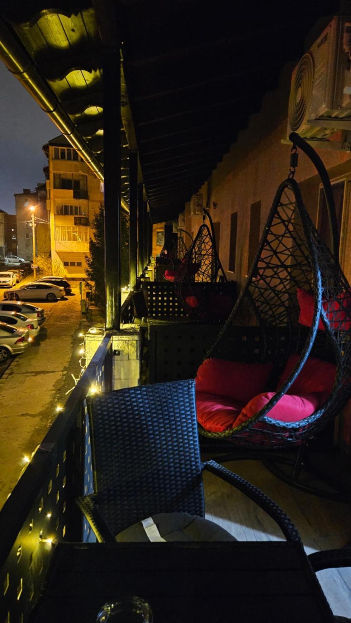 Hotel Colt De Rai Resita Exterior foto
